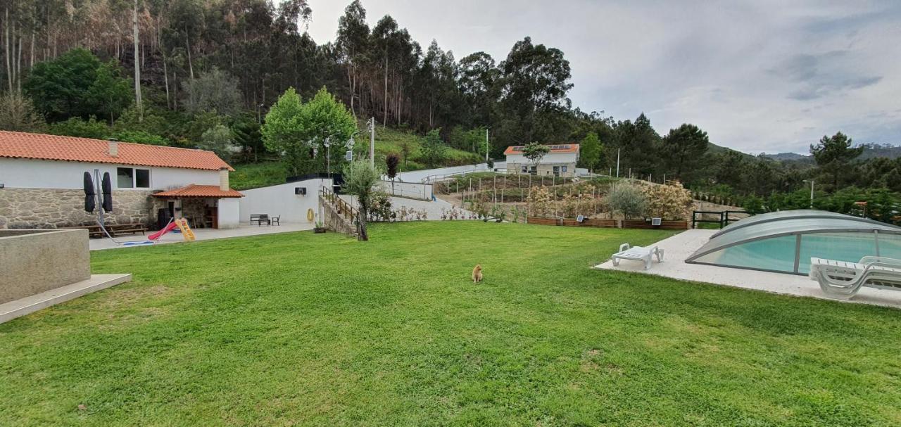 Quinta Da Tormenta -14 Pessoas- Cabeceiras De Basto 2 Casas E Piscina Privada Villa Exterior photo